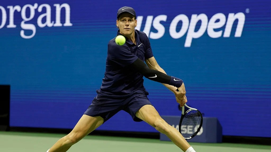 AP/Adam Hunger : Jannik Sinner in action in US Open 2025 quarterfinal