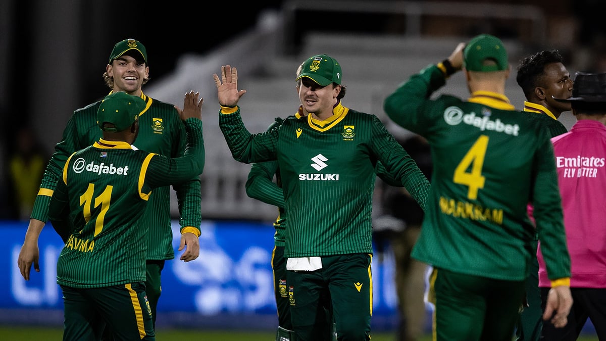 South Africa beat England by five runs at Lords