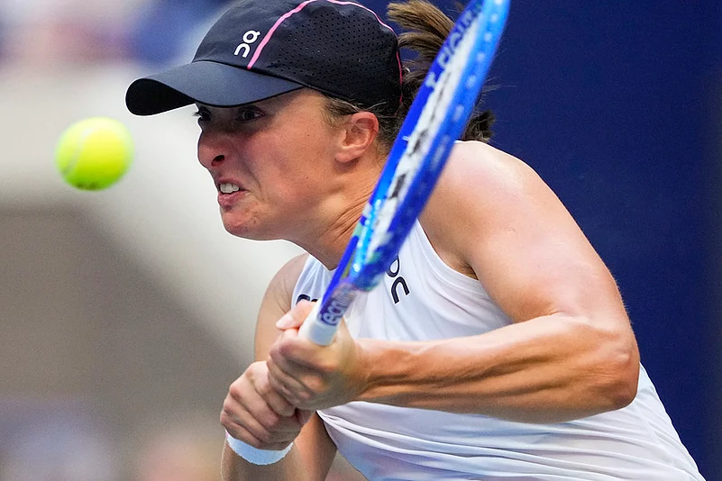 US Open Tennis 2025 quarter-final match Amanda Anisimova vs Iga Swiatek_7