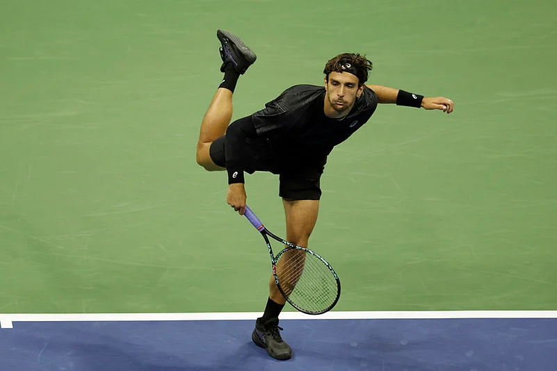 US Open Tennis 2025 quarter-final match Jannik Sinner vs Lorenzo Musetti_9