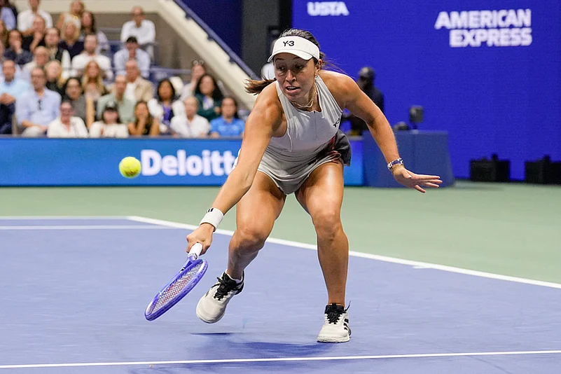 US Open Tennis 2025 womens singles semifinals Aryna Sabalenka vs Jessica Pegula_7