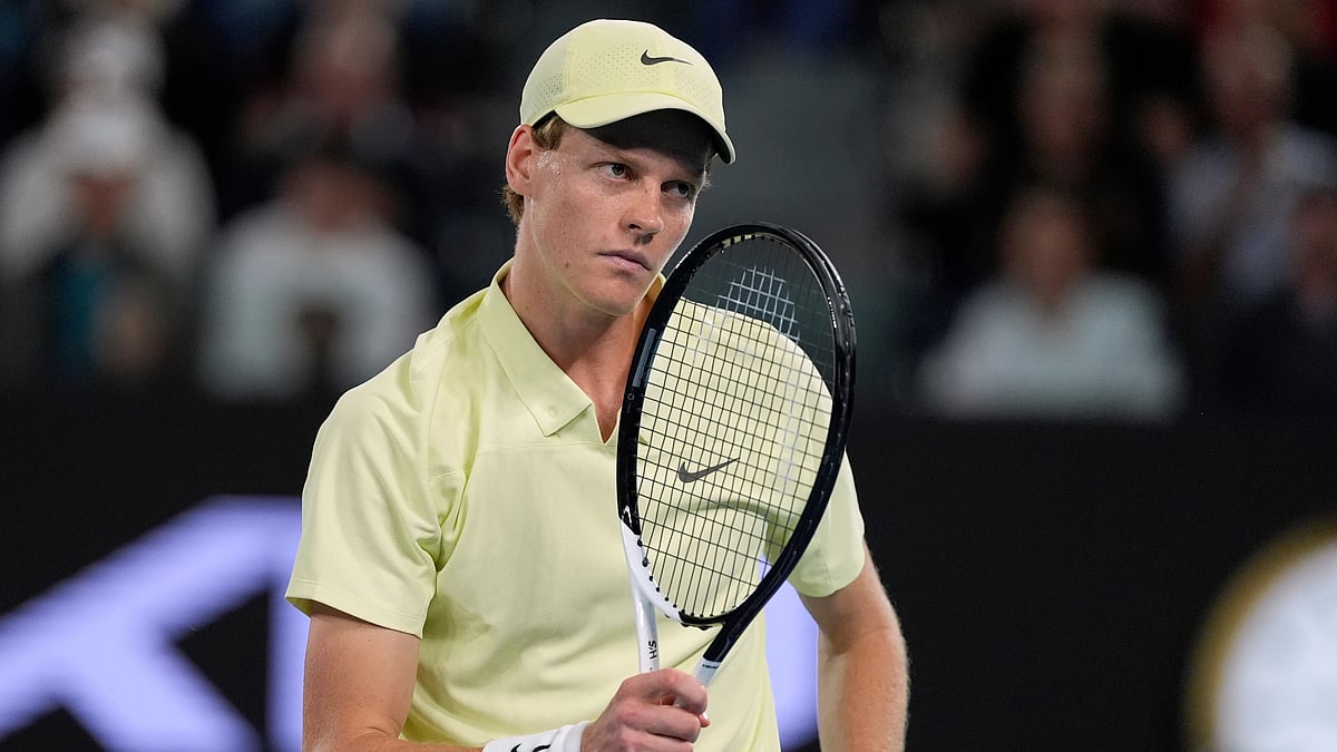 AP Photo/Asanka Brendon Ratnayake : Defending champion and top seed Jannik Sinner has stormed into his fourth straight Grand Slam semi-final of 2025, extending his US Open hardcourt winning streak to 26 matches.