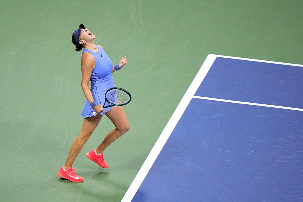 | Photo: AP/Frank Franklin II : US Open 2025: Amanda Anisimova vs Naomi Osaka