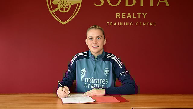WSL: Alessia Russo Commits Future To Arsenal With Long-term Extension