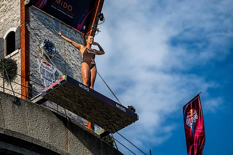 Red Bull Cliff Diving World Series in Mostar: Rhiannan Iffland