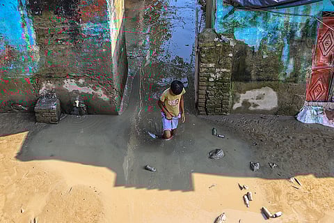 Yamuna water level declines in Delhi