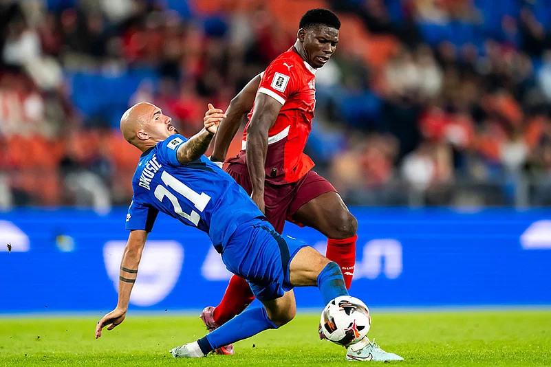FIFA World Cup 2026 European Qualifiers Switzerland Vs Slovenia_Vanja Drkusic