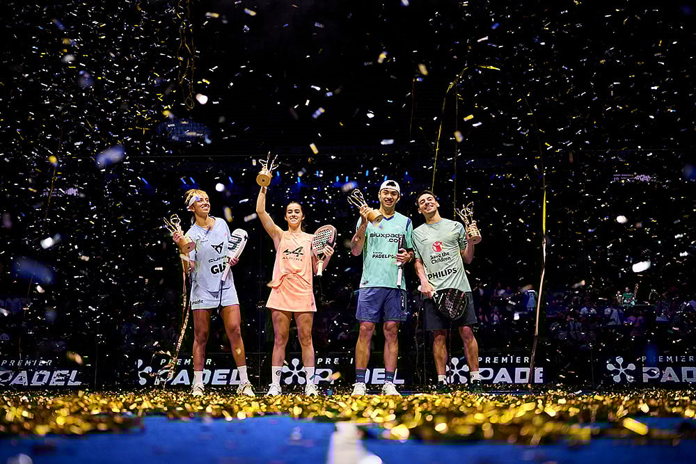 | Photo: Premier Padel / Red Bull Content Pool : Beatriz Gonzalez Fernandez, Claudia Fernandez Sanchez, Leandro Augsburger and Martin Di Nenno