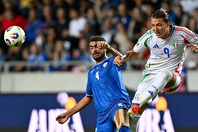 FIFA World Cup 2026 European Qualifiers Israel vs Italy_Mateo Retegui