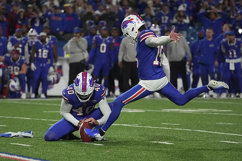 National Football League Buffalo Bills vs Baltimore Ravens match photos: Matt Prater