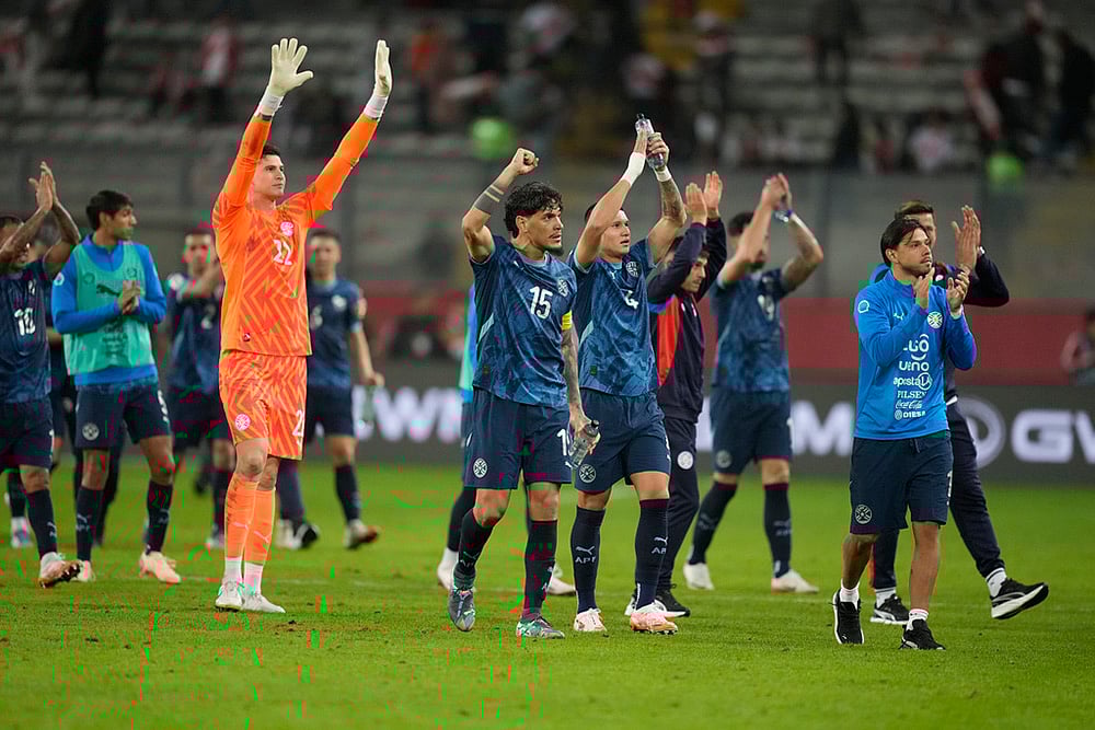 | Photo: AP/Martin Mejia : FIFA World Cup CONMEBOL Qualifiers: Peru vs Paraguay 