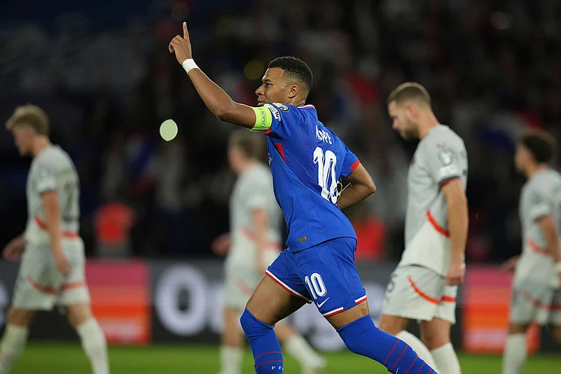 FIFA World Cup Qualifier Soccer Match: France vs Iceland