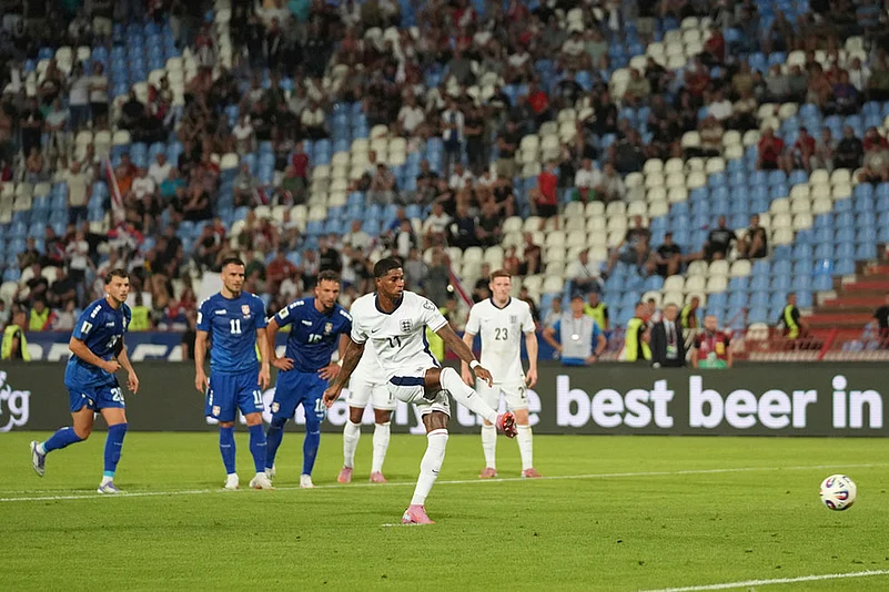 FIFA World Cup Qualifier: Serbia vs England