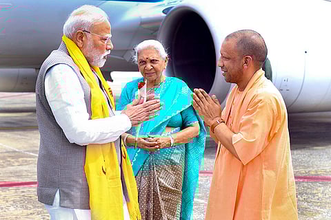 PM Modi arrives in Varanasi