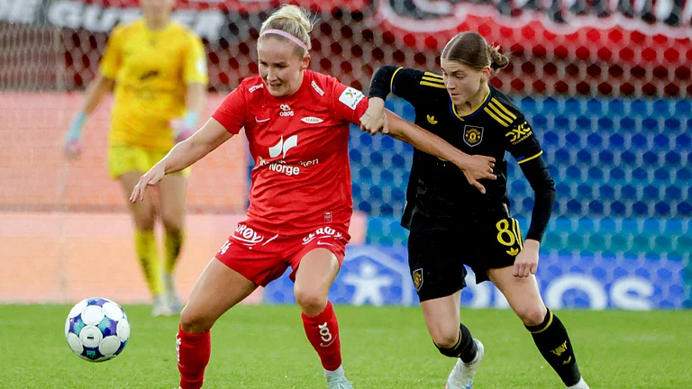 Brann defeated Manchester United 1-0 in the first leg of their UWCL qualifier - null