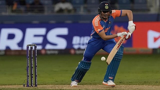 Asia Cup 2025: Wasim Akram, Ex-PAK Captain, In Admiration Over Shubman Gill's Flick Six Vs UAE - Watch Video