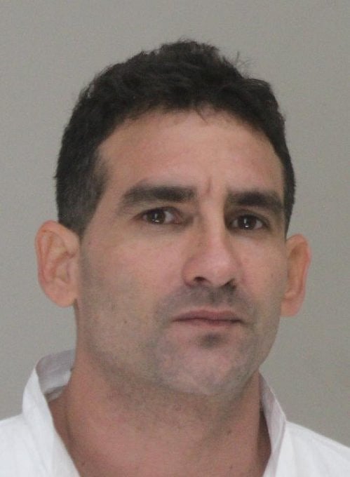 X : Yordanis Cobos-Martinez