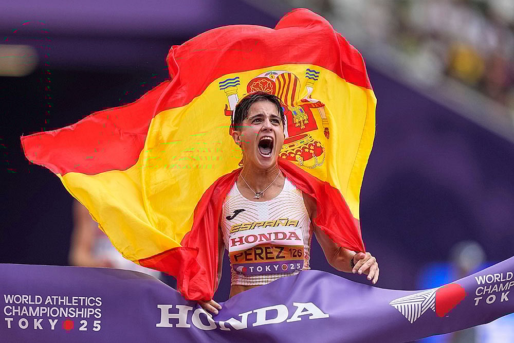 | Photo: AP/Petr David Josek : Tokyo World Athletic Championships