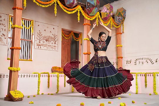 Navratri 2025 Fashion: A Style Guide For Gen Z, Millennials & Gen X