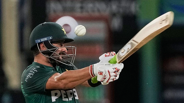 Pakistan's Sahibzada Farhan bats during the Asia Cup cricket match between India and Pakistan at Dubai International Cricket Stadium in Dubai, United Arab Emirates, Sunday, Sept. 14, 2025. - (AP Photo/Fatima Shbair)