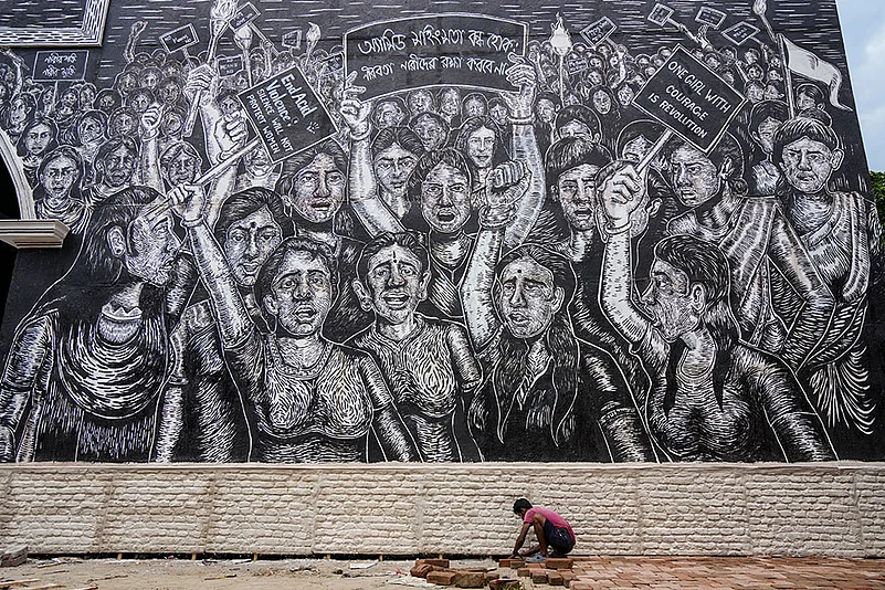 Preparations for Durga Puja festival in Kolkata
