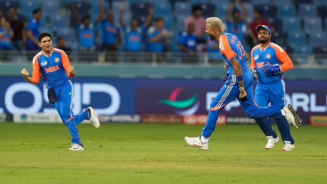 India Qualify For Asia Cup Super Fours: Suryakumar Yadav's Men Advance After Oman Loss To UAE