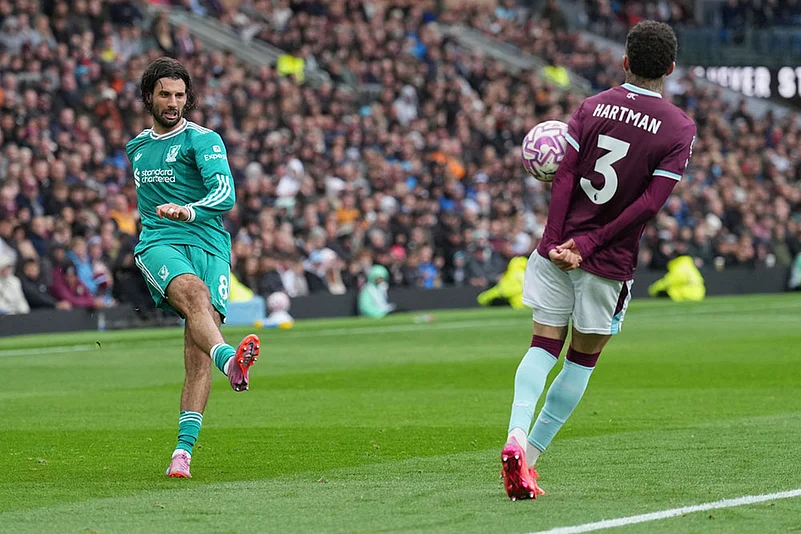 English Premier League: Burnley vs Liverpool
