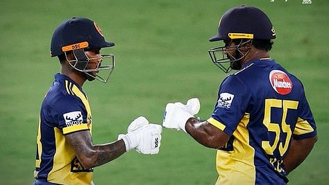 X/accmedia1 : Pathum Nissanka batting with Kusal Perera during Sri Lanka's win over Hong Kong in Asia Cup 2025