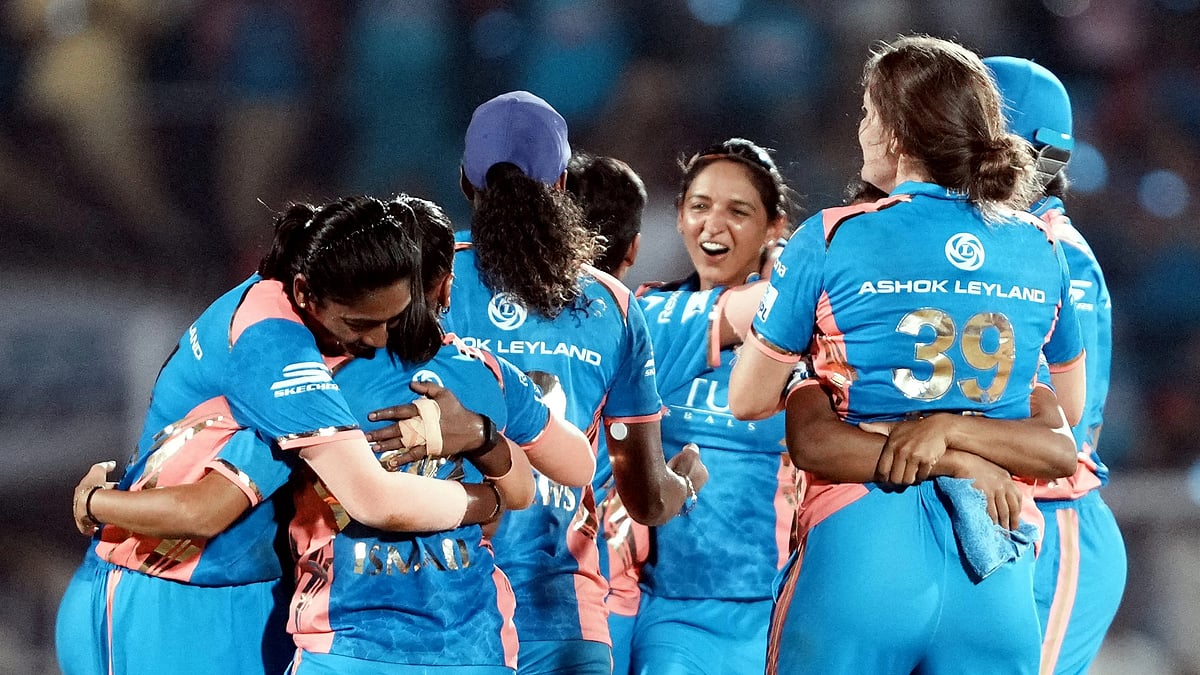 (PTI Photo/Kunal Patil)
 : Mumbai Indians players celebrate their win against Delhi Capitals in the Women's Premier League (WPL) 2025 final cricket match, in Mumbai, Saturday, March 15, 2025. 