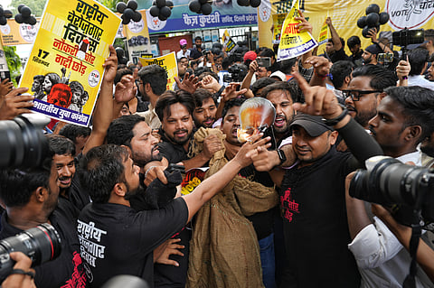 It appeared the enthusiastic youth Congressis forgot the poor guy is just a decoy.