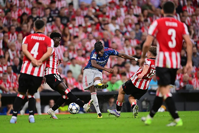 Champions League Soccer Match: Athletic Bilbao Vs Arsenal