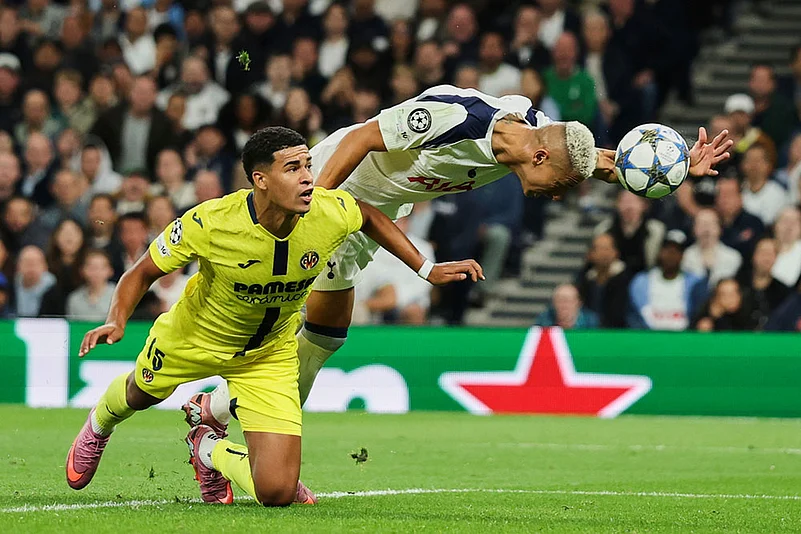 Champions League Soccer Match: Villarreal vs Tottenham Hotspur