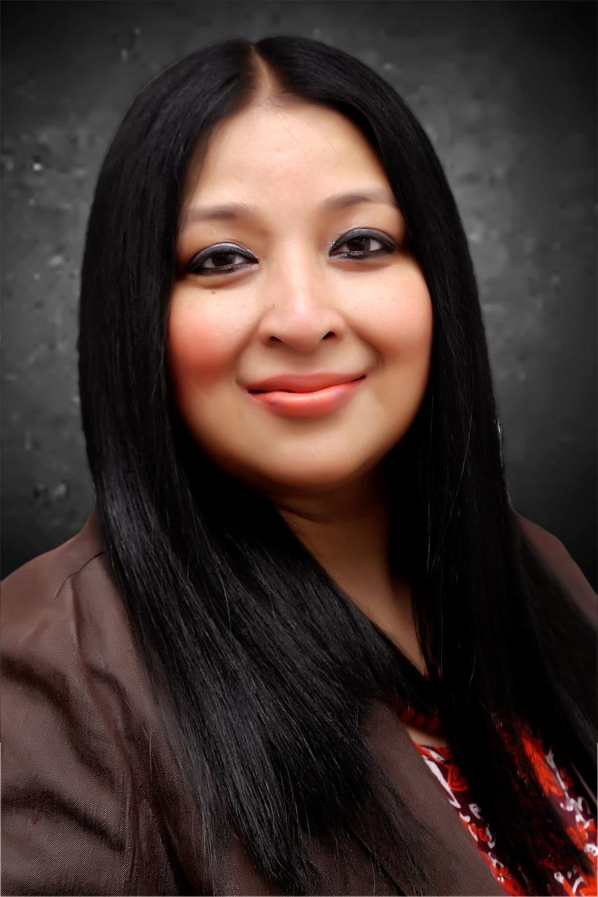 Ira Agarwal, Founder & CEO of AIM Elevate Ventures