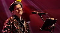 X : Zubeen Garg's last performance in Singapore