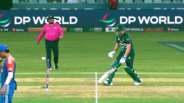 India Vs Pakistan, Asia Cup 2025: Mohammad Nawaz Brain-Fade Moment Leads To Run Out In Dubai - Watch Video