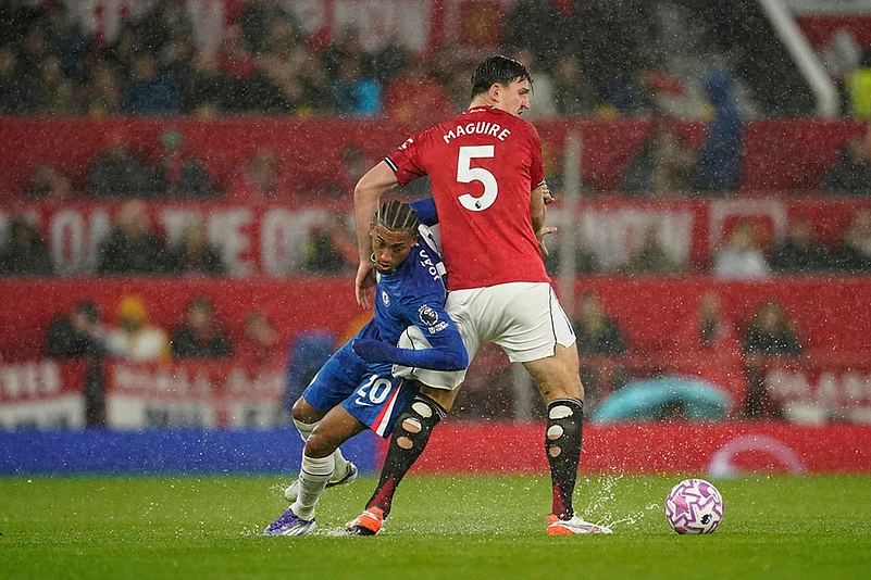 English Premier League 2025-26 Manchester United vs Chelsea EPL Soccer photos: Harry Maguire