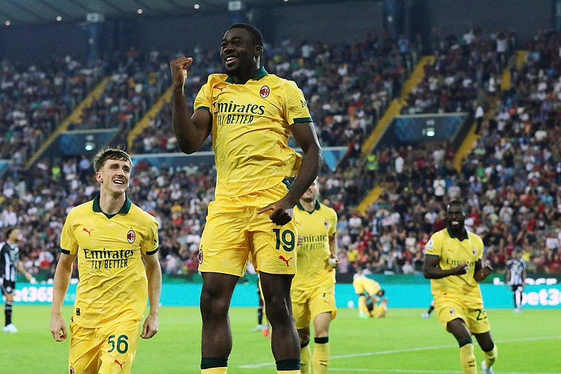 Italy Soccer Serie A 2025-26 Udinese Vs AC Milan match pics_ Youssouf Fofana