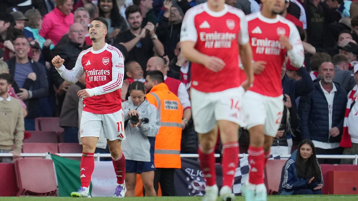 | Photo: AP/Kin Cheung : Arsenal's Gabriel Martinelli reacts after scoring during the Premier League soccer match between Arsenal and Manchester City in London, Sunday, Sept. 21, 2025.