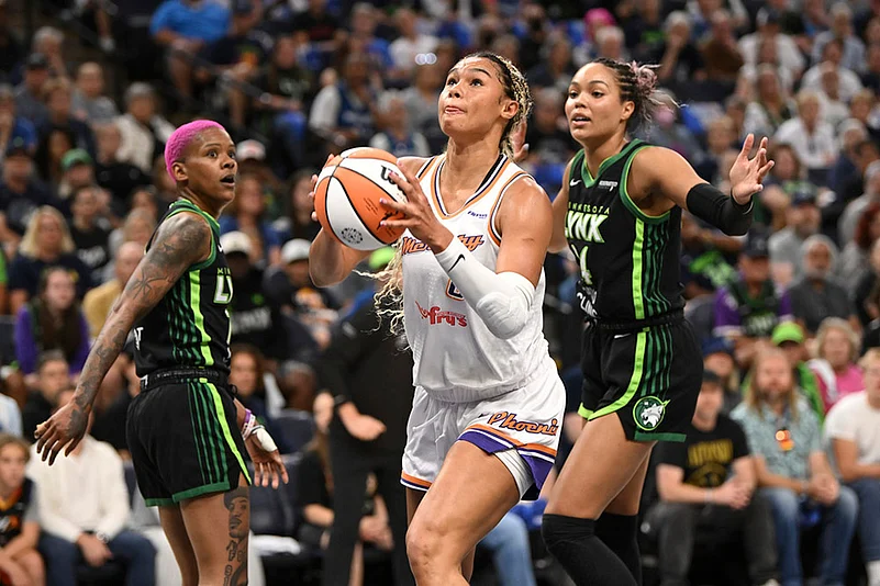 WNBA Playoffs Semifinals series, Game 1 Minnesota Lynx vs Phoenix Mercury_Satou Sabally