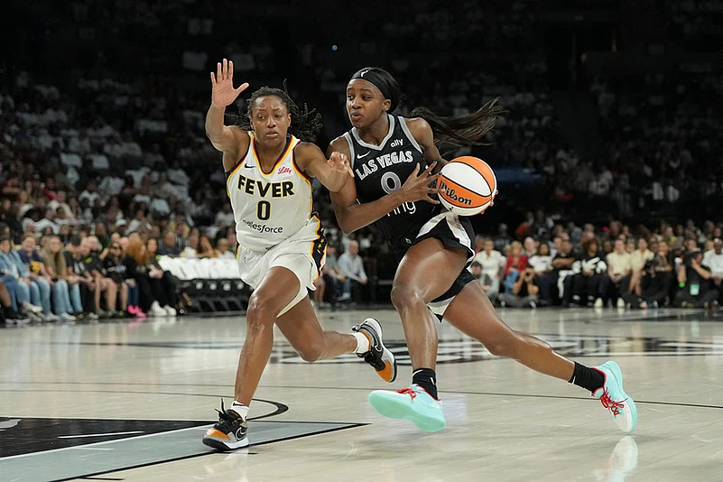 WNBA Playoffs Semifinals series, Game 1 Indiana Fever vs Las Vegas Aces_Jackie Young