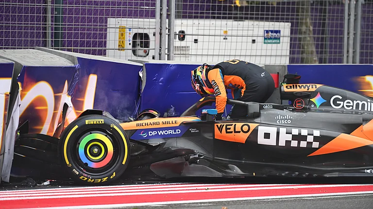 Oscar Piastri crashed on the opening lap of the Azerbaijan Grand Prix - null