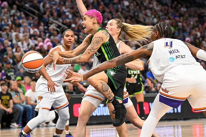 WNBA Playoffs Semifinals series, Game 1 Minnesota Lynx vs Phoenix Mercury_Natasha Mack