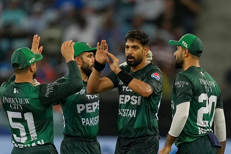 Asia Cup 2025 t20 Cricket Super Four match India vs Pakistan photo_Haris Rauf