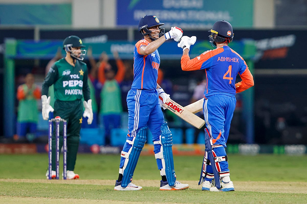 Asia Cup 2025 t20 Cricket Super Four match India vs Pakistan photo_Abhishek Sharma, Shubman Gill