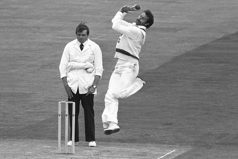 Umpire Dickie Bird