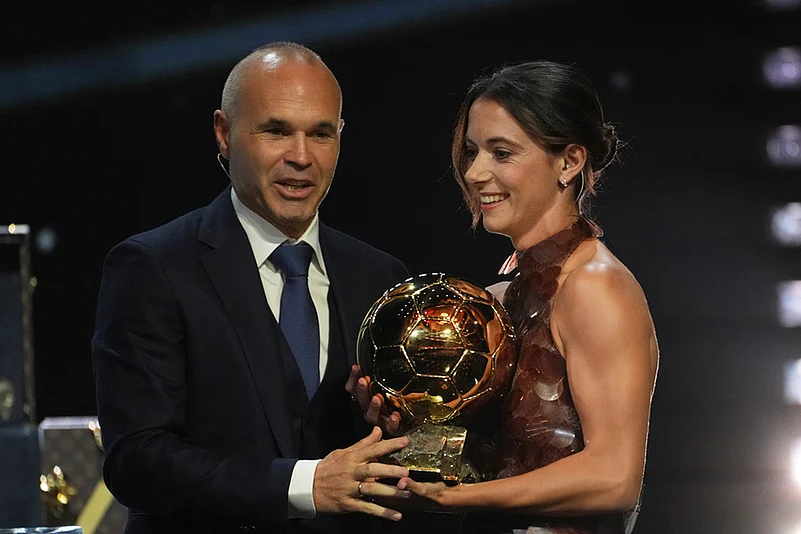France Soccer Golden Ball Award _ 69th Ballon dOr awards ceremony photos_Aitana Bonmatí