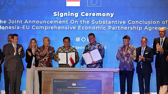 Indonesia, EU Seal Landmark Trade Deal After Nearly A Decade of Talks