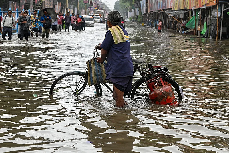 Rain In Kolkata
