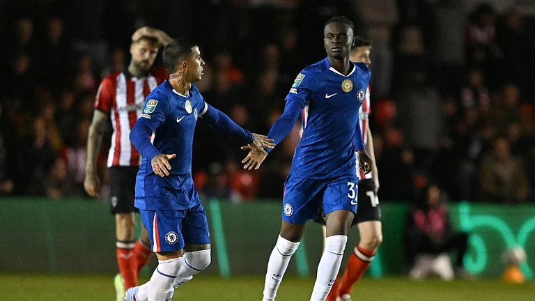 Chelsea beat Lincoln City - null