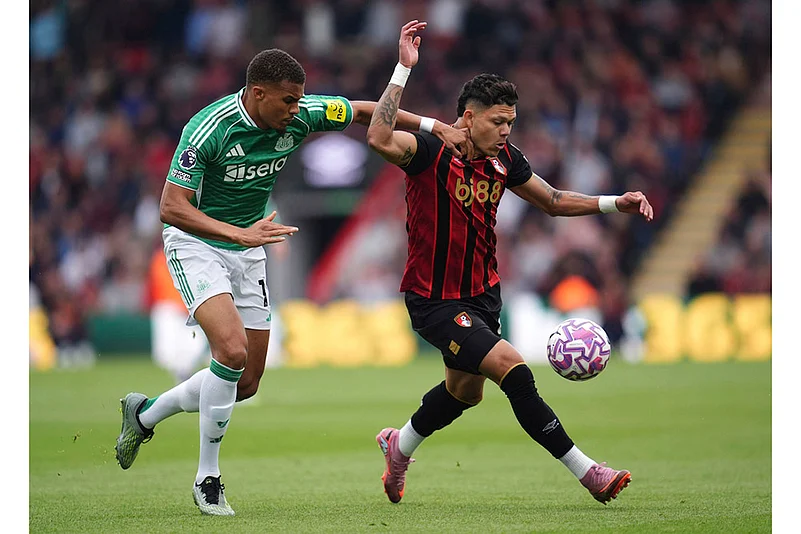 Britain soccer Premier League 2025-26 Bournemouth vs Newcastle United match pics_Malick Thiaw
